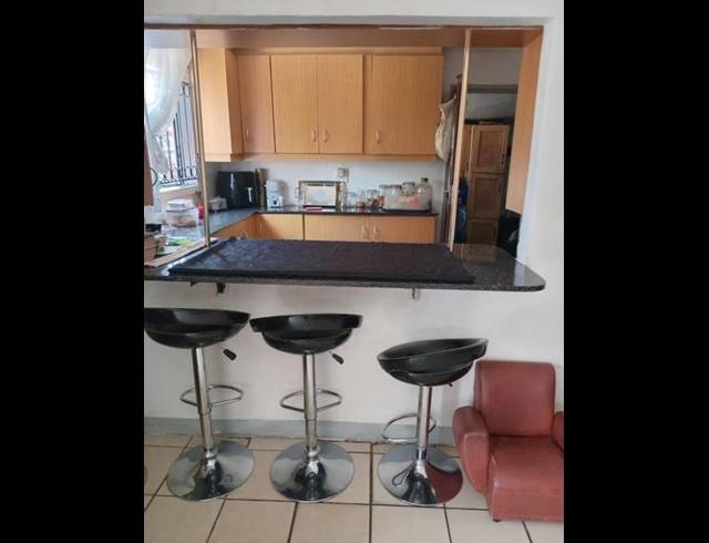 3 BEDROOM HOUSE FOR SALE IN PRETORIA WEST